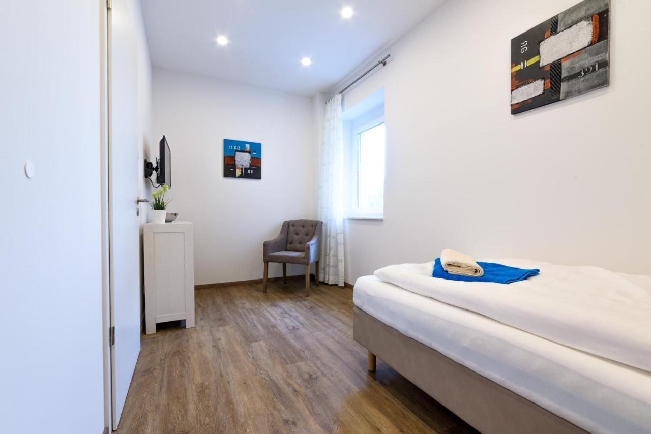 Öhringen Penthouse Ferienwohnung Loft מראה חיצוני תמונה